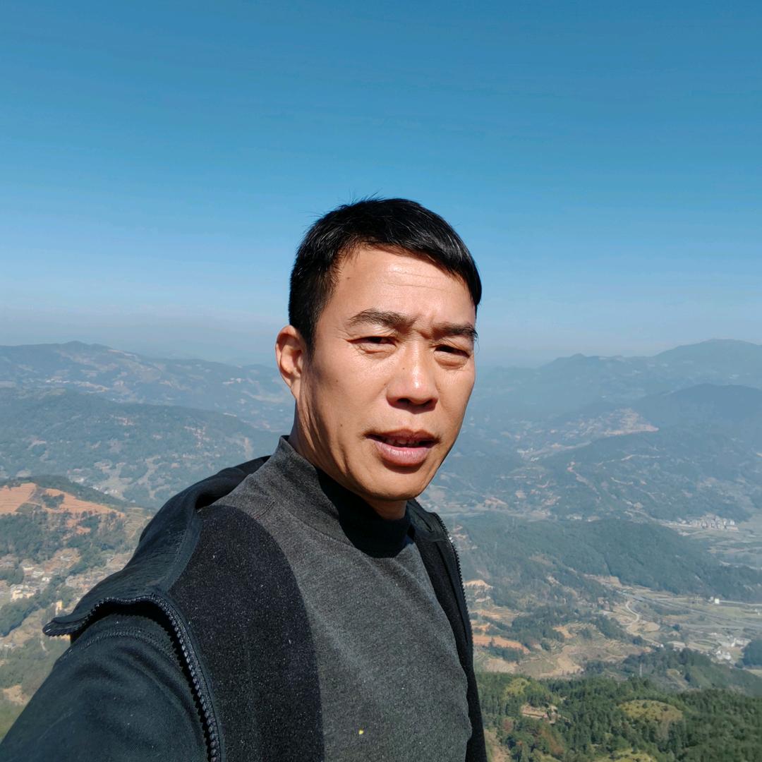 钟华仔