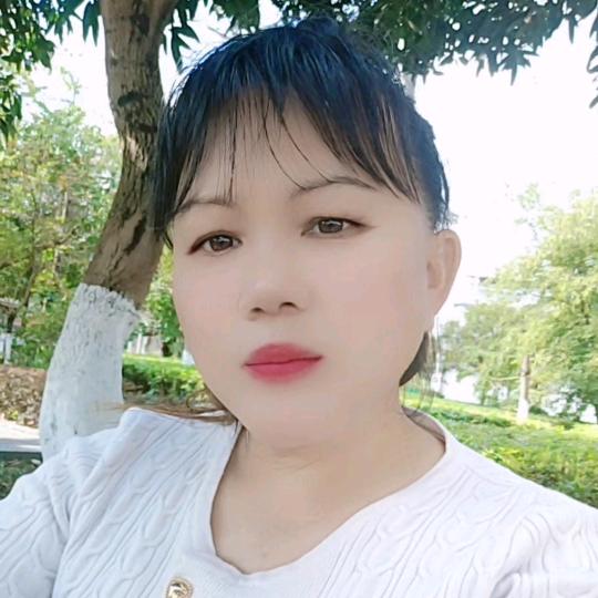 如萍