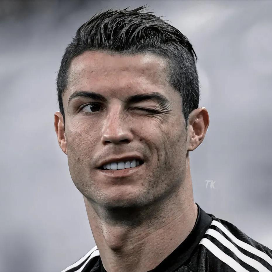 CR7