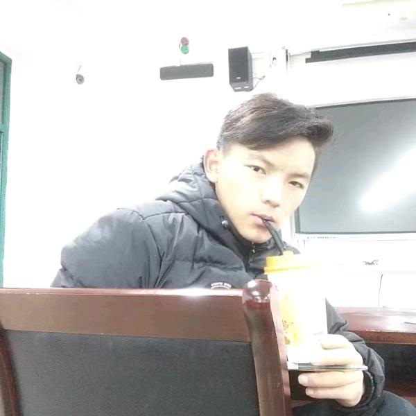 我是聋哑人洛桑顿珠、
