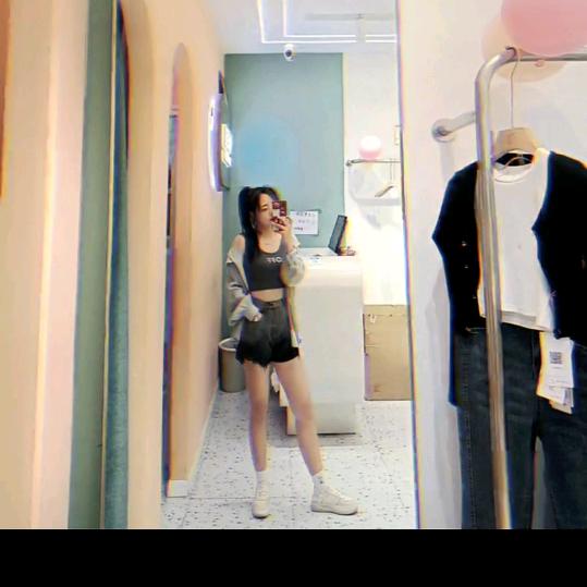 二半山💋兰妹