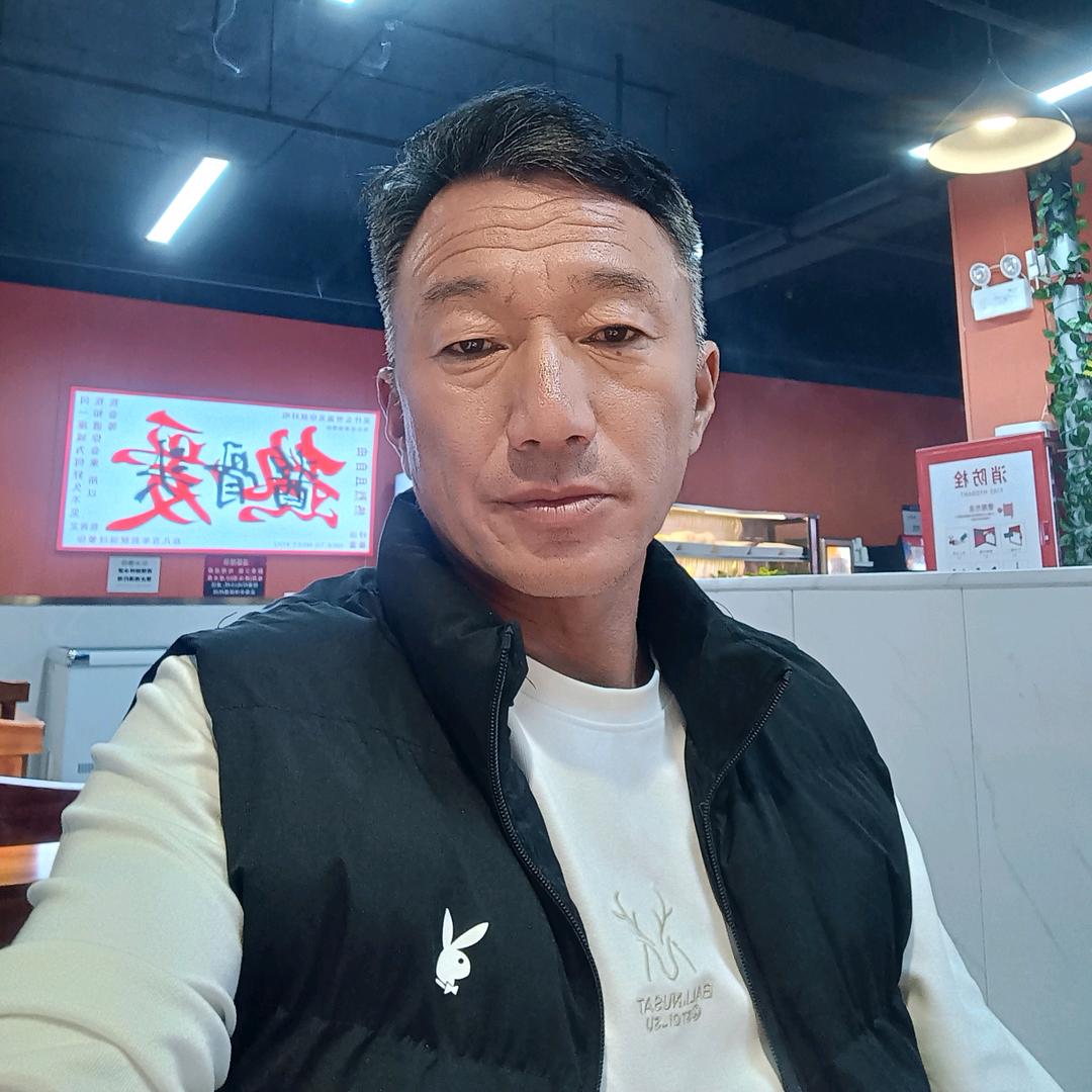 小辫儿哥