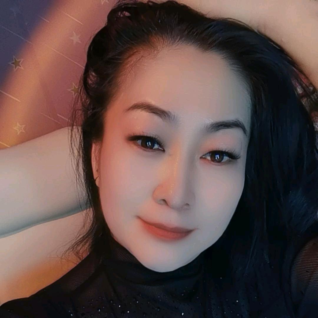 英子