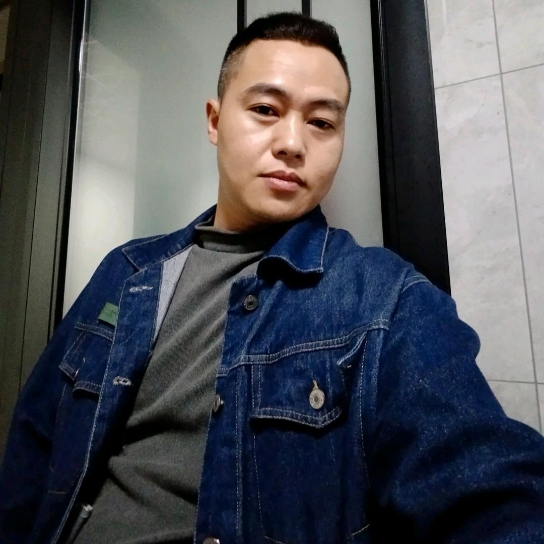 梁长明