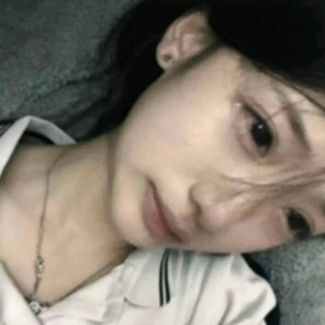 冰冷.