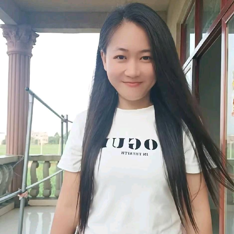 黄智贤