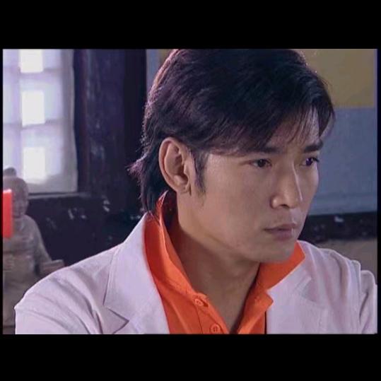 往事随风，爱恨随意