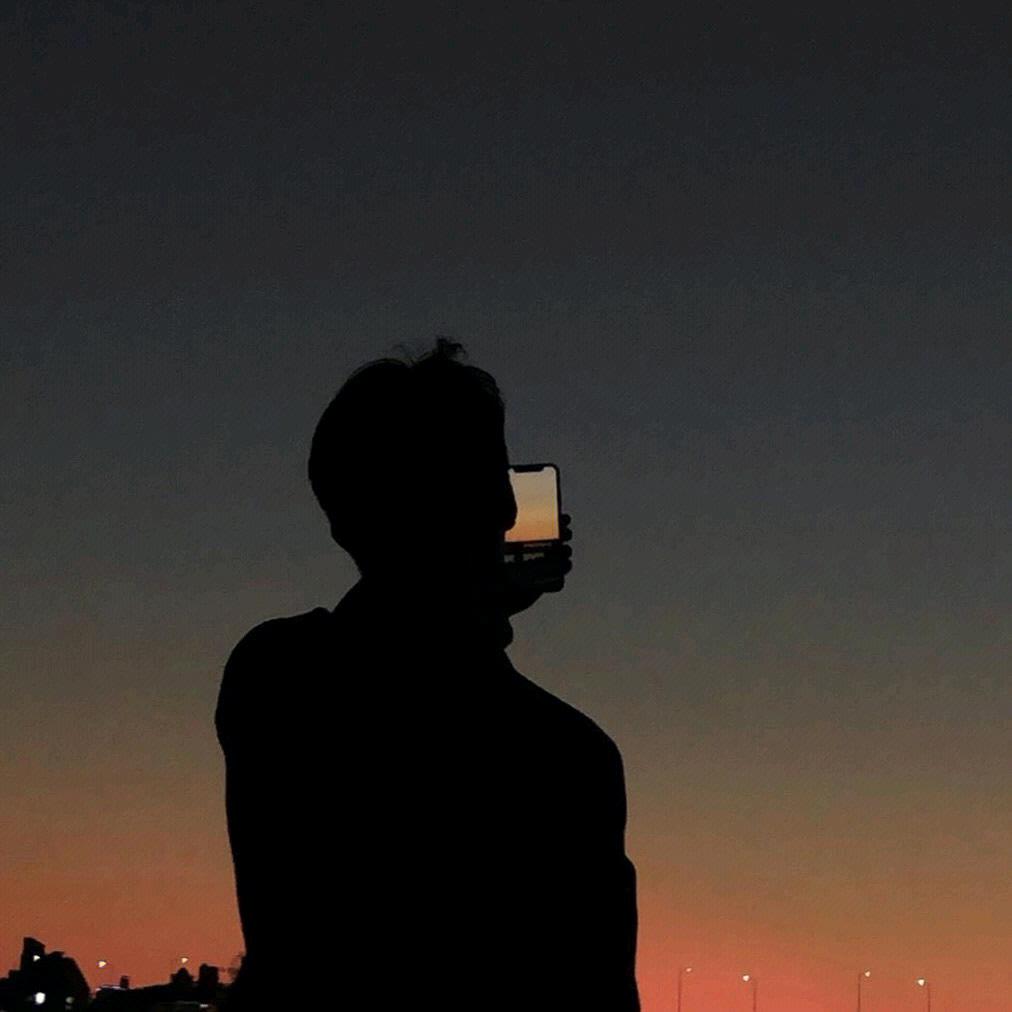 世纪联华新昌世贸店小王