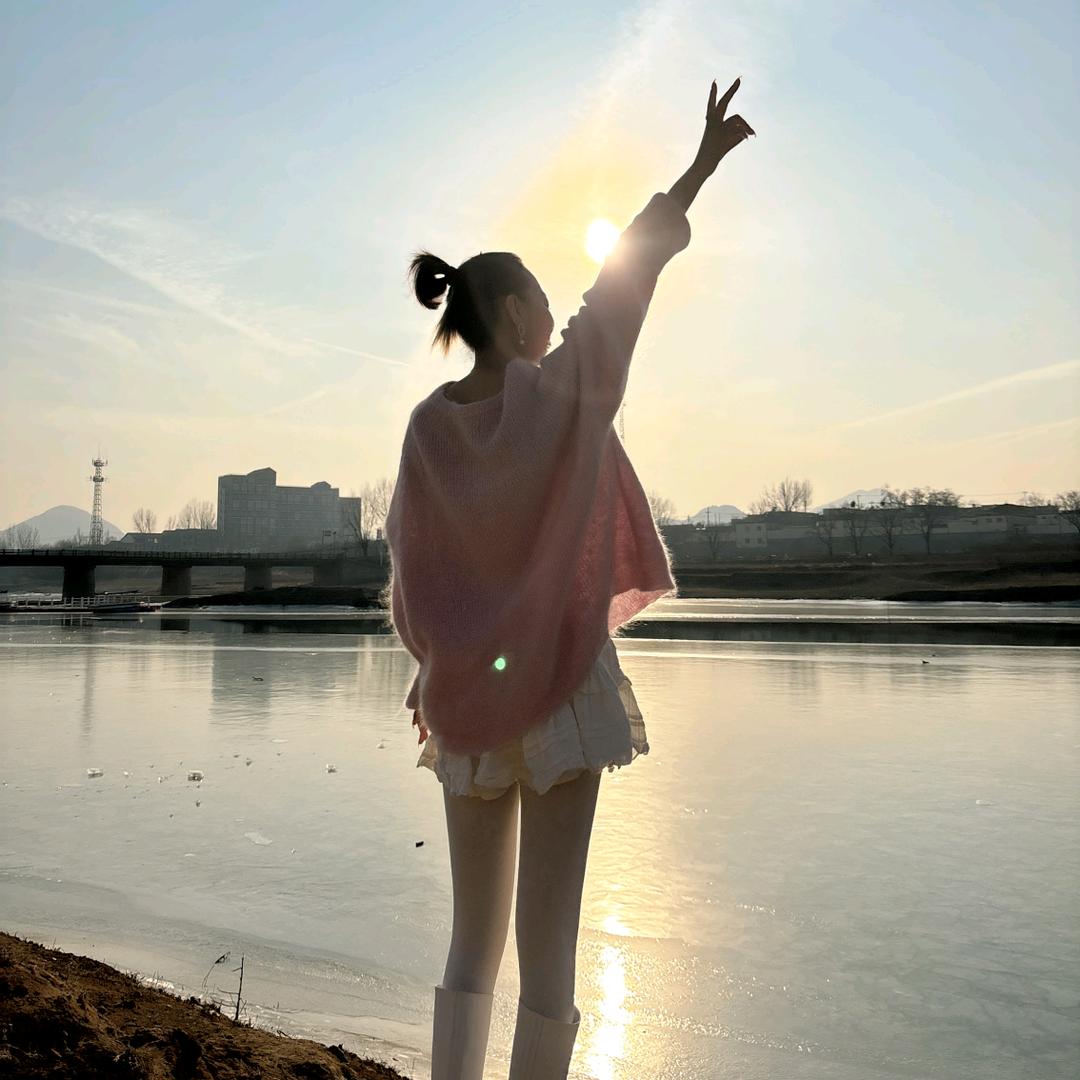 是姚微(⊙o⊙)吖🌺