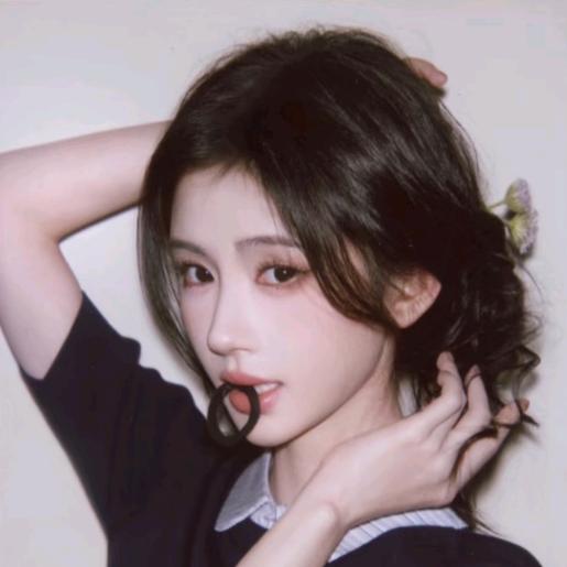 我是爱搭不李女士