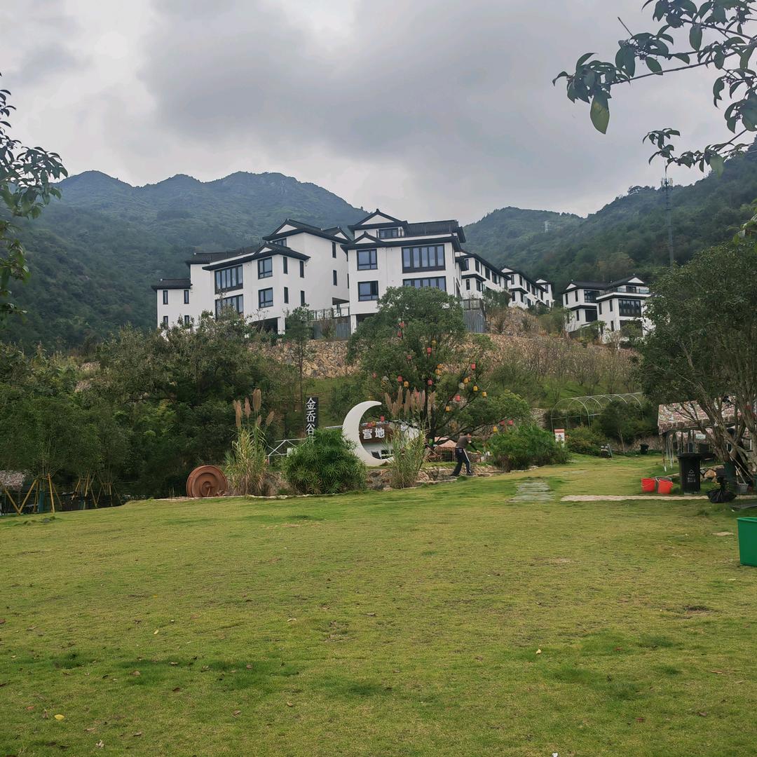 众里寻他千百度