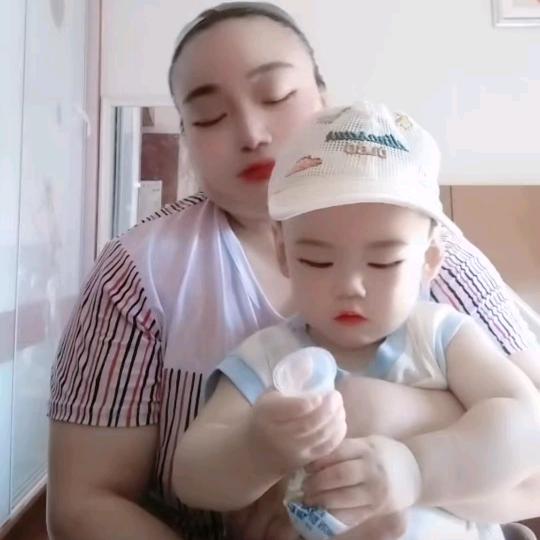 罗芹