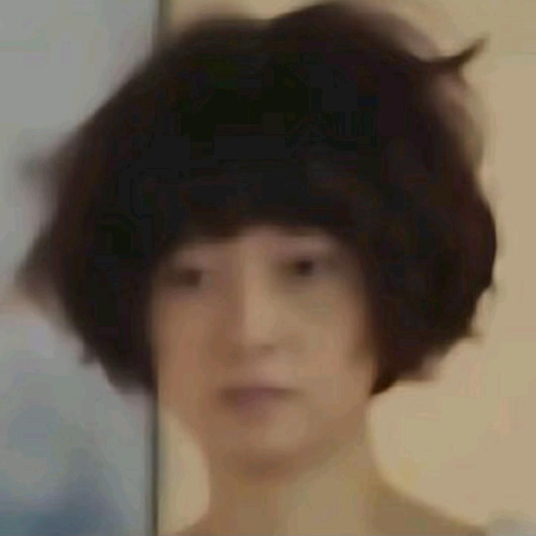 风中摇曳罗子君