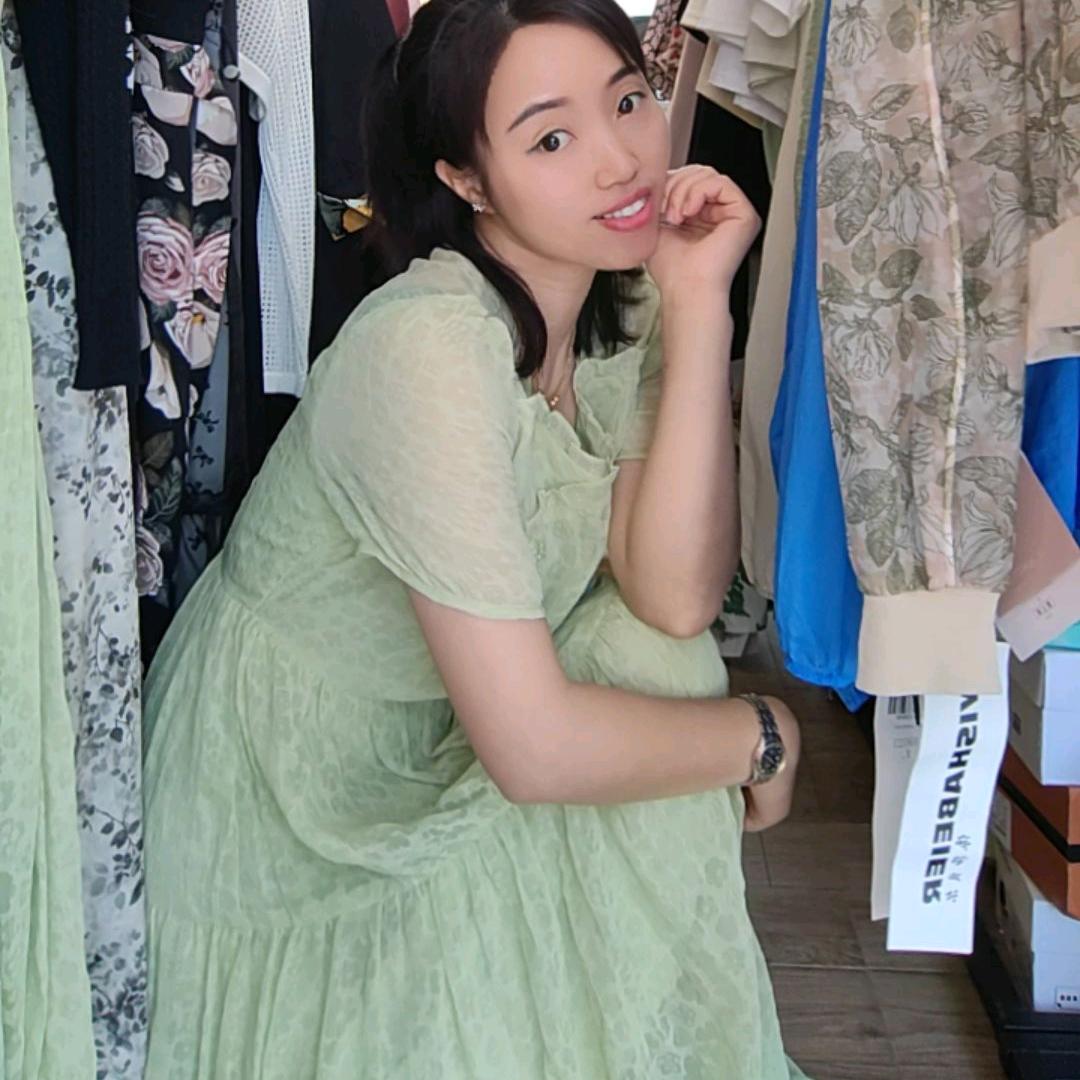 卖女装的美发师