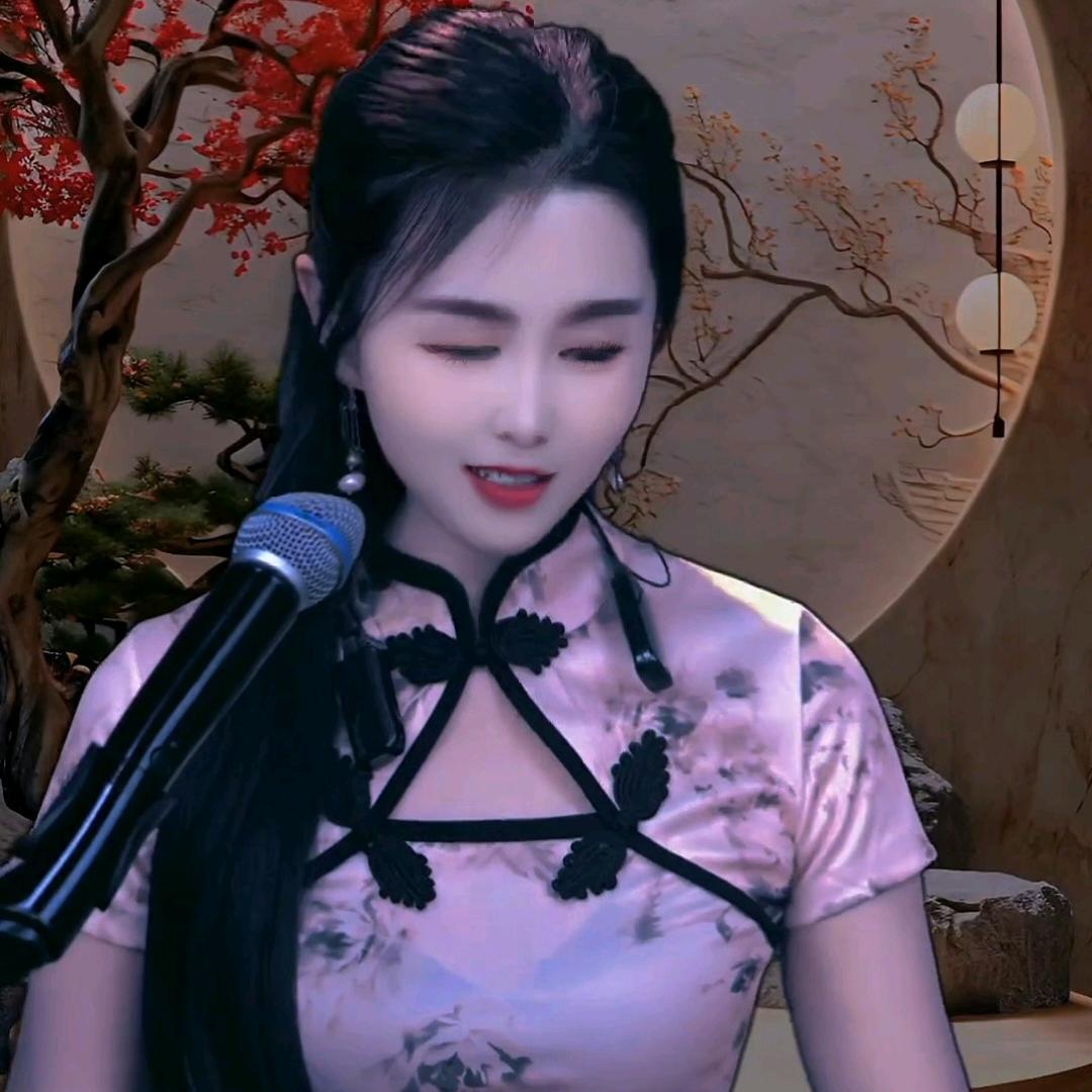 小月🌛🎙