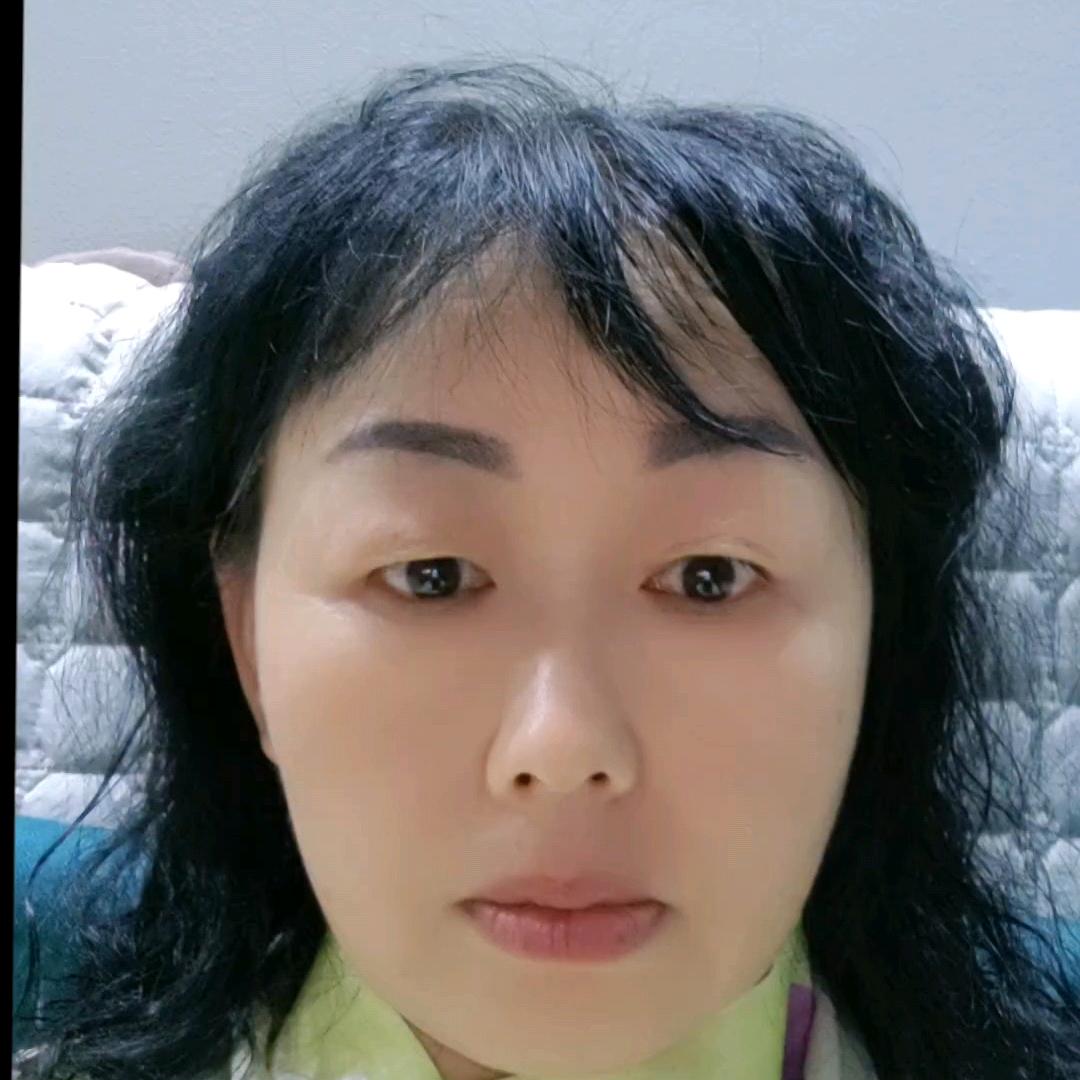 香雪梅（一个勤劳的物业人）