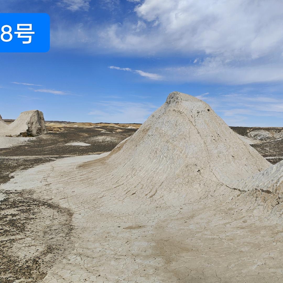 昌吉市石韵雅石工艺品馆大漠黑戈壁原石