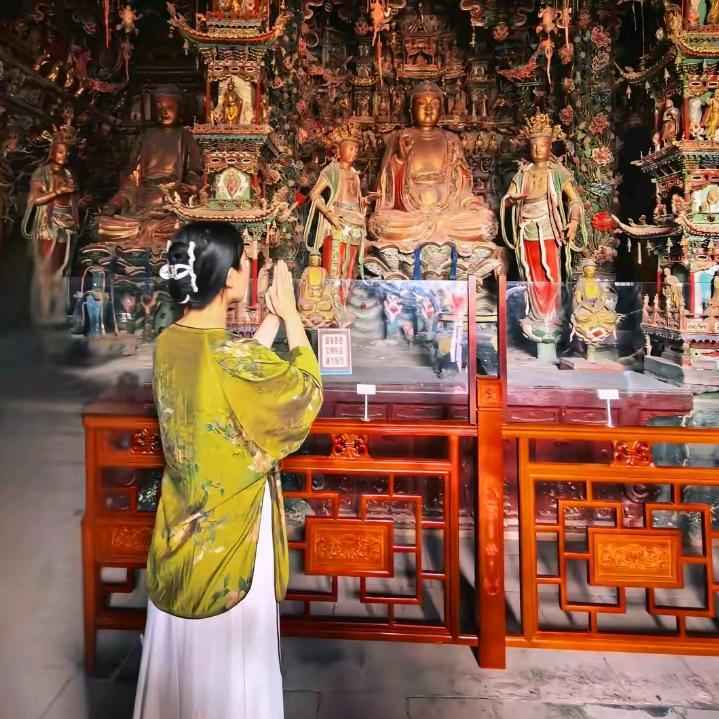小媳妇