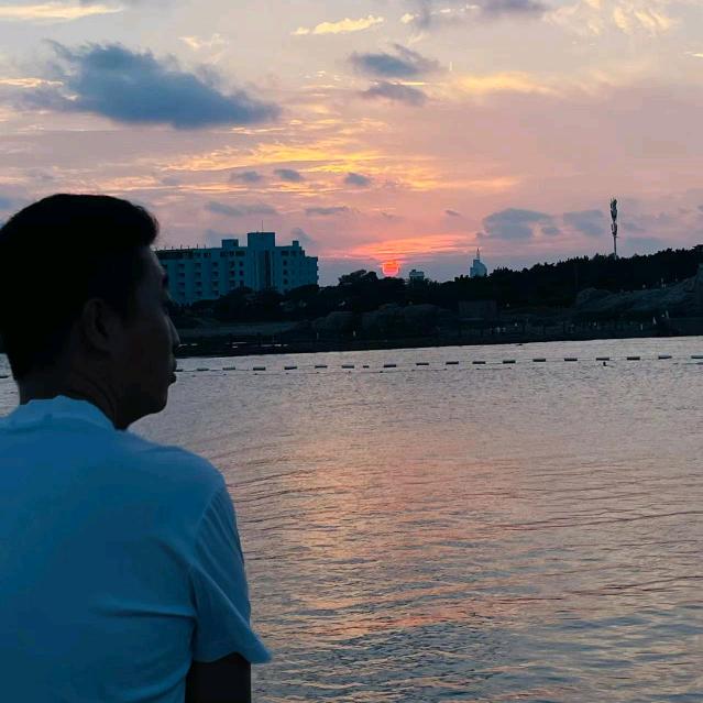 A 💎 ℳꪗ.ℚꪊꫀꪸꫀꪀ