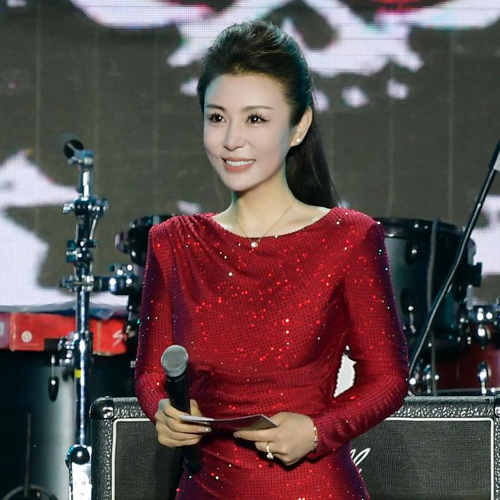 何沛珊