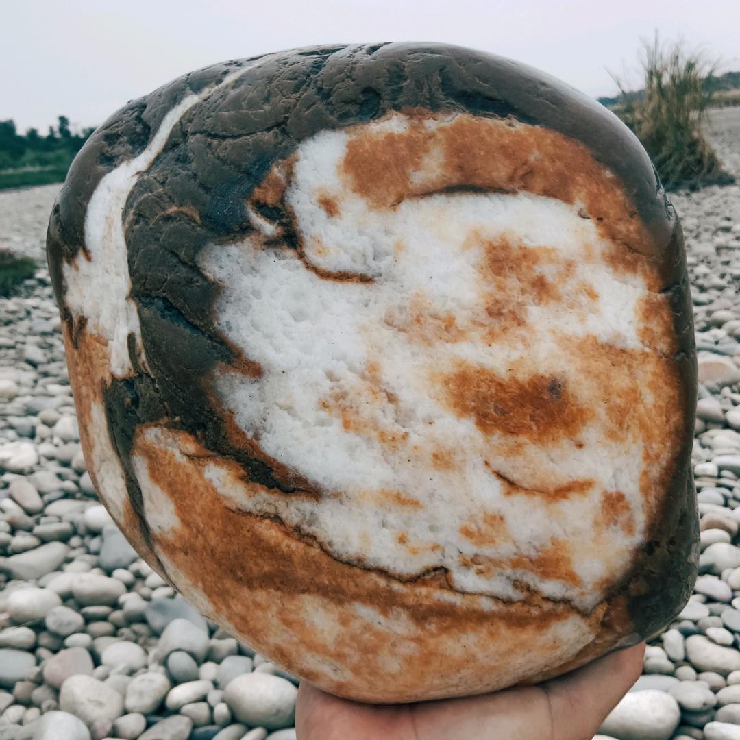 石不花心