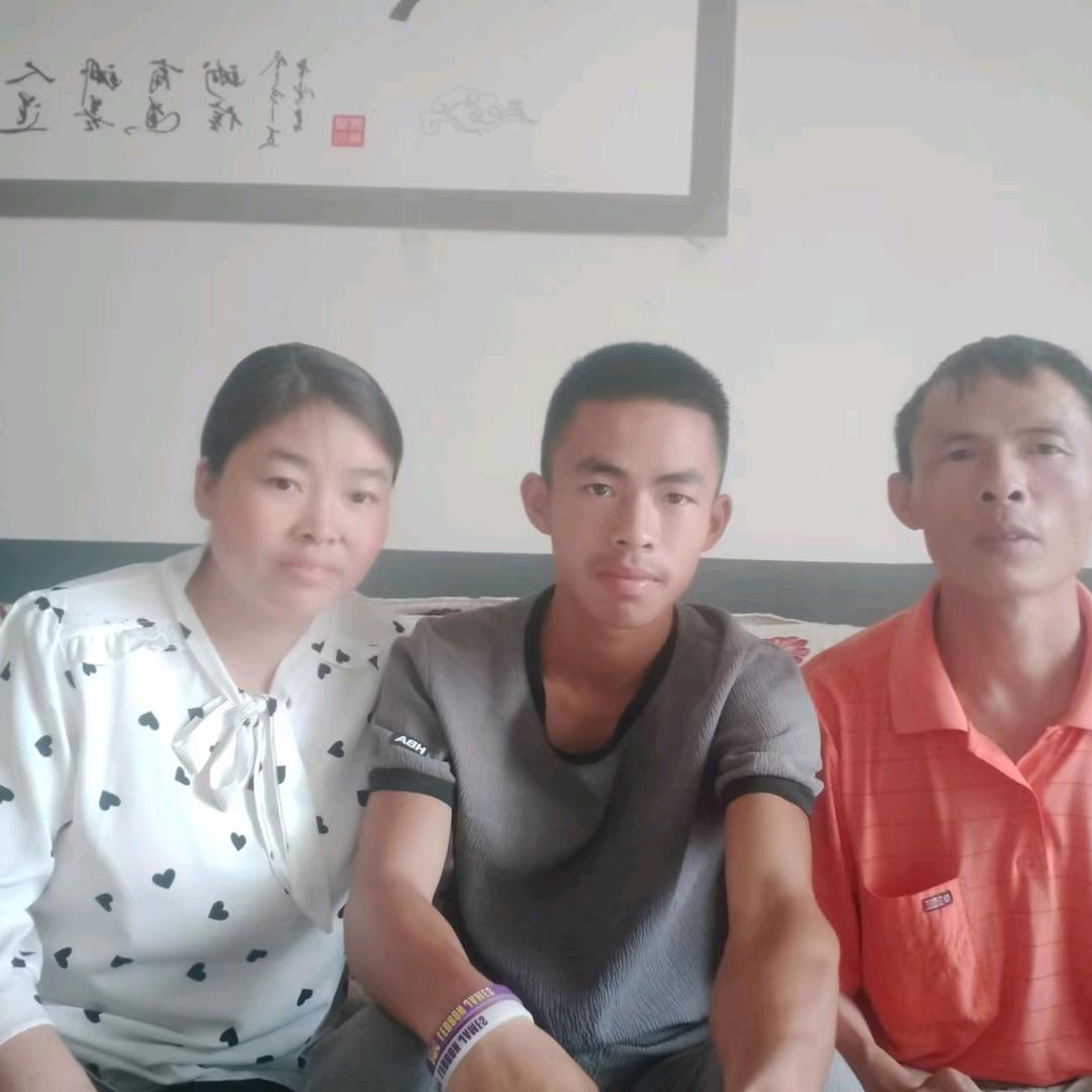 爱唱歌的喂牛郎