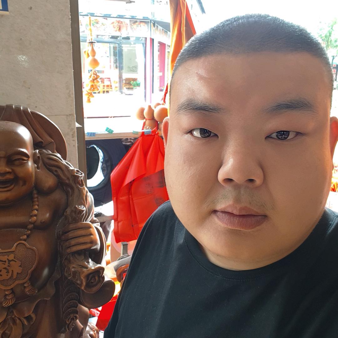 南岳区财鸿通工艺品店