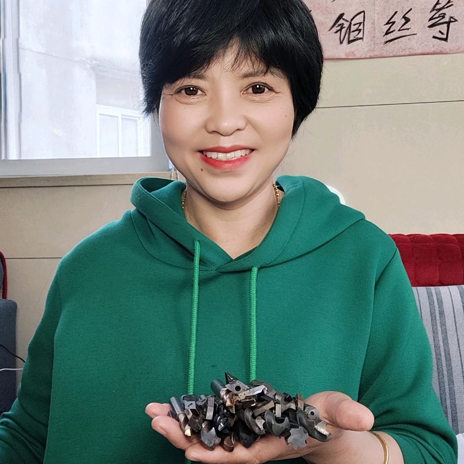 丽姐说金属