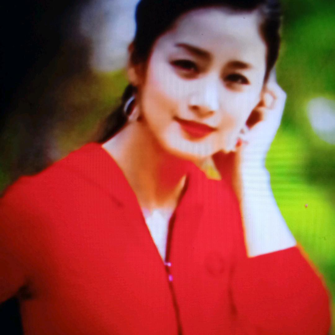 白云呢🌹🌹🌹🌹🌹🌹