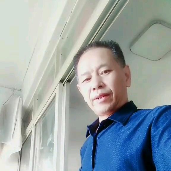 与事无挣，开心无忧。