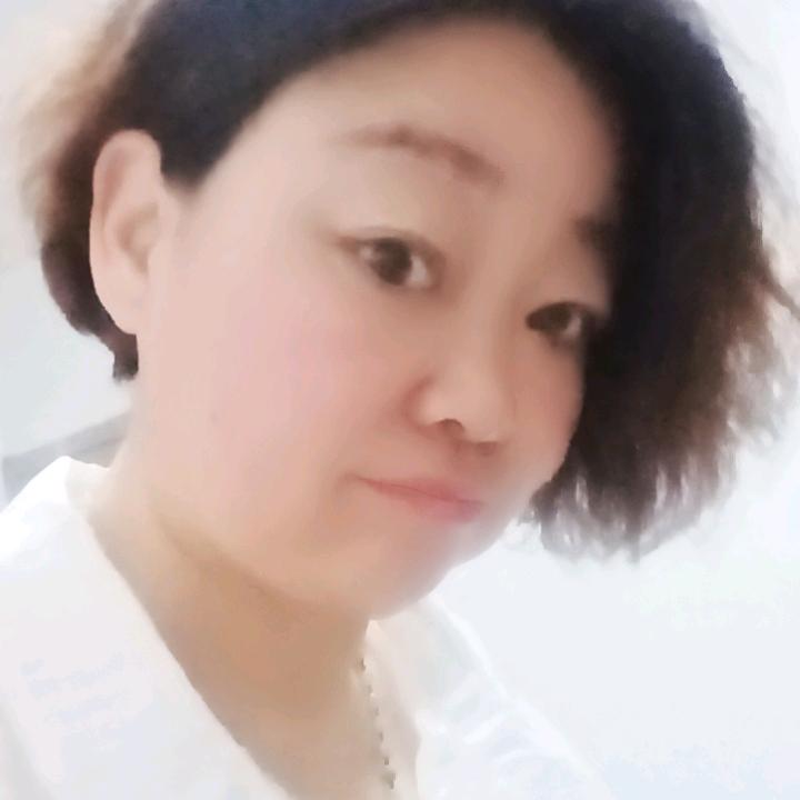 荷花池塘