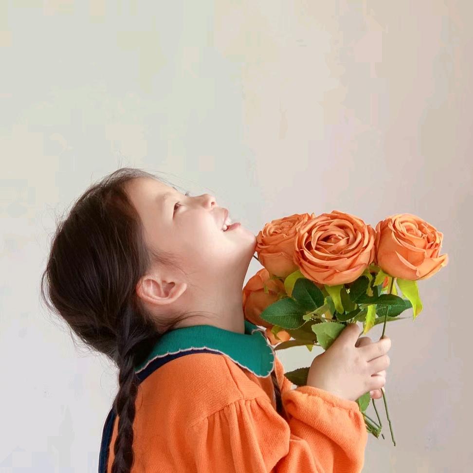 胖脸杨夭夭