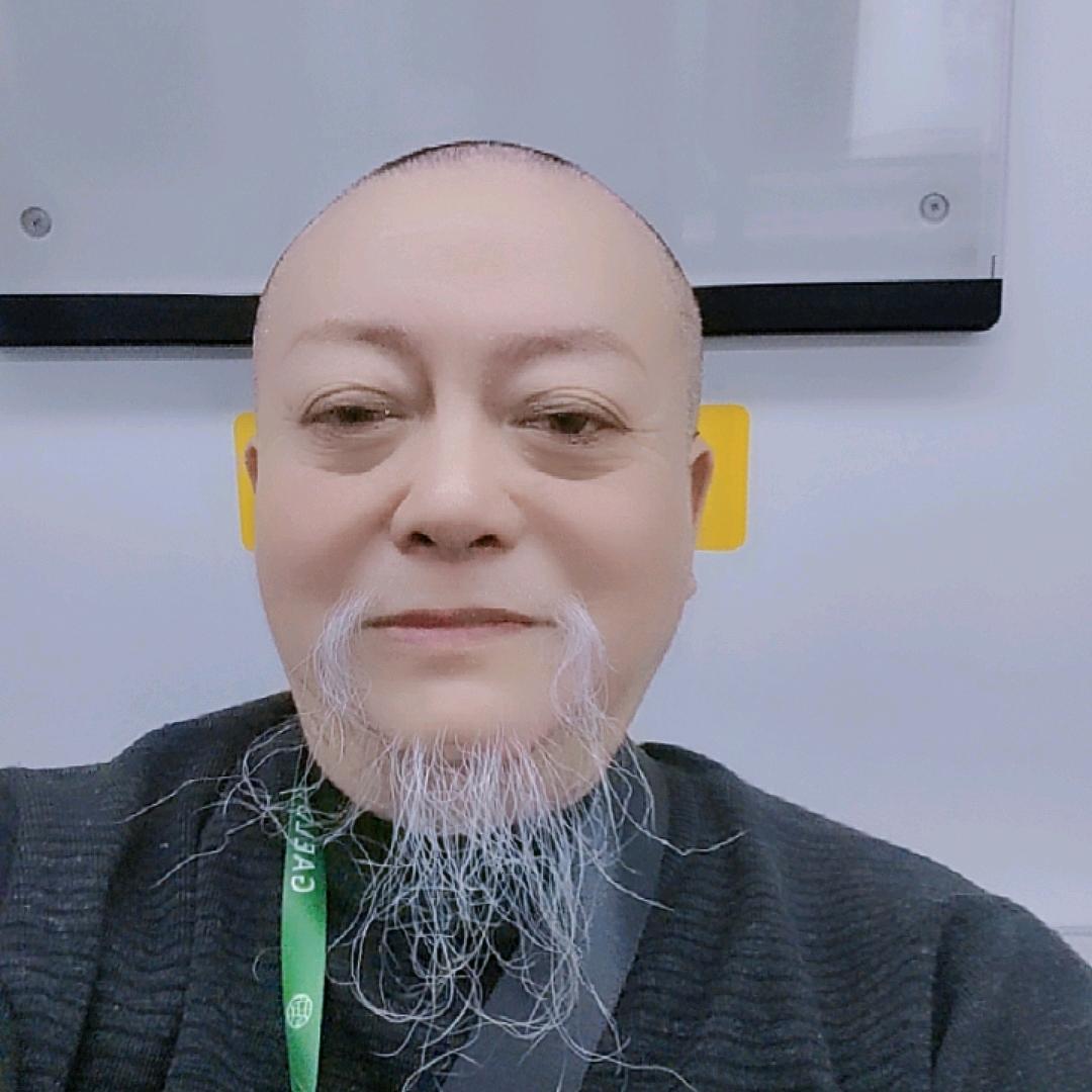 仙风道骨掐指一算