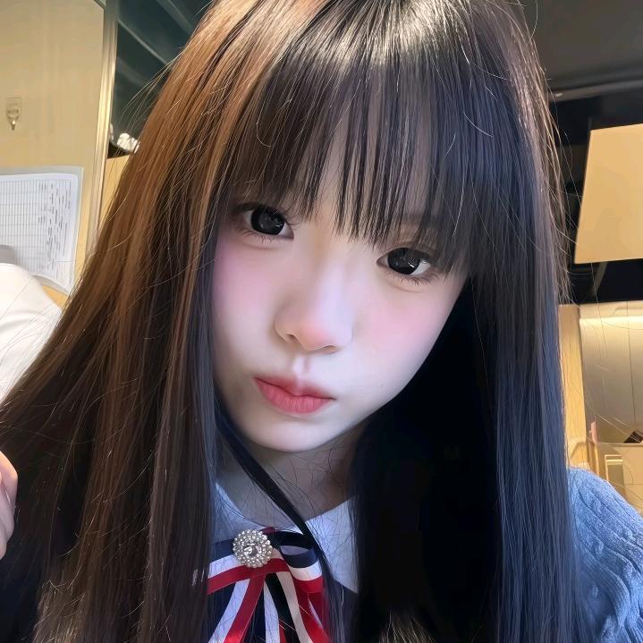 高冷纯爱帅哥