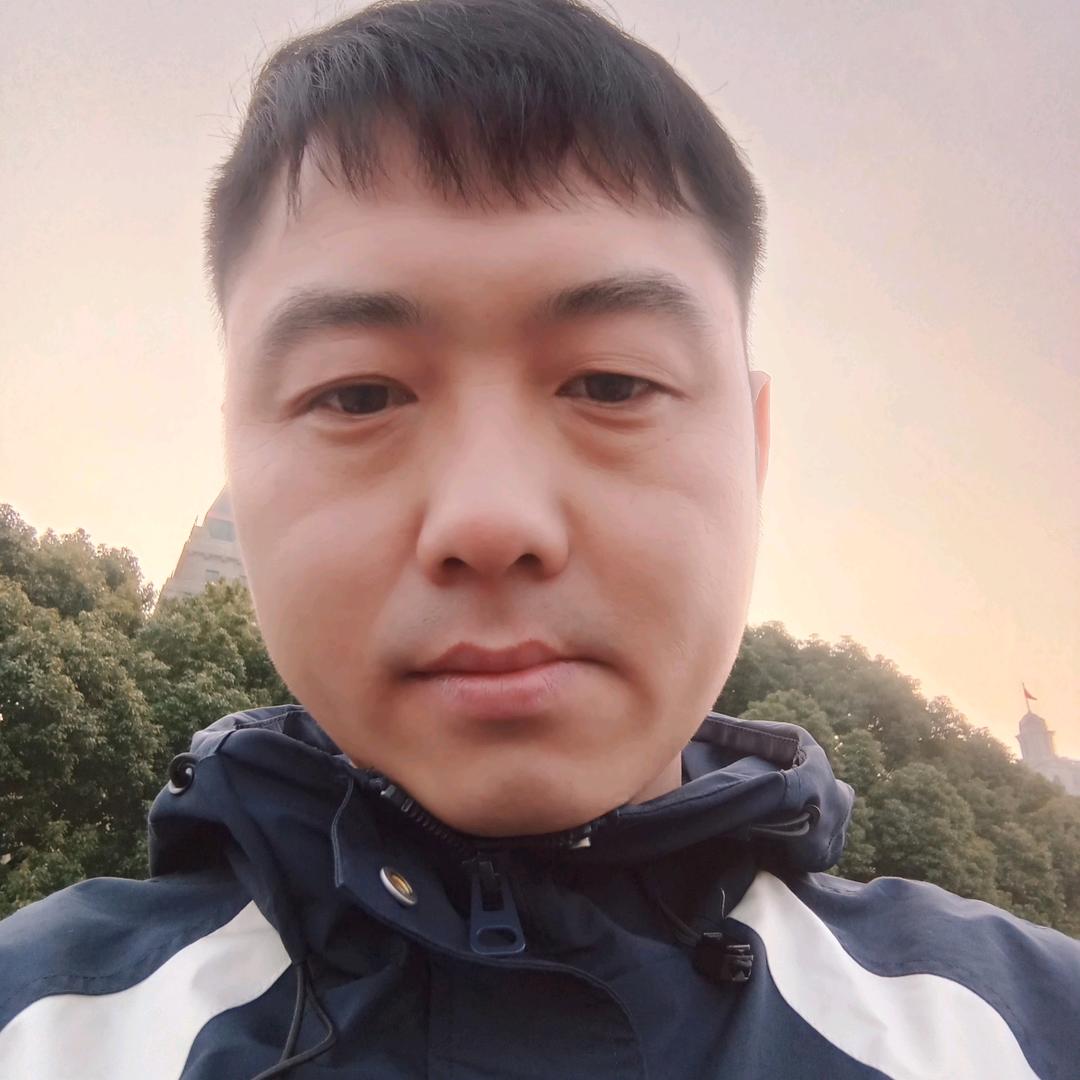 亲亲我的宝宝