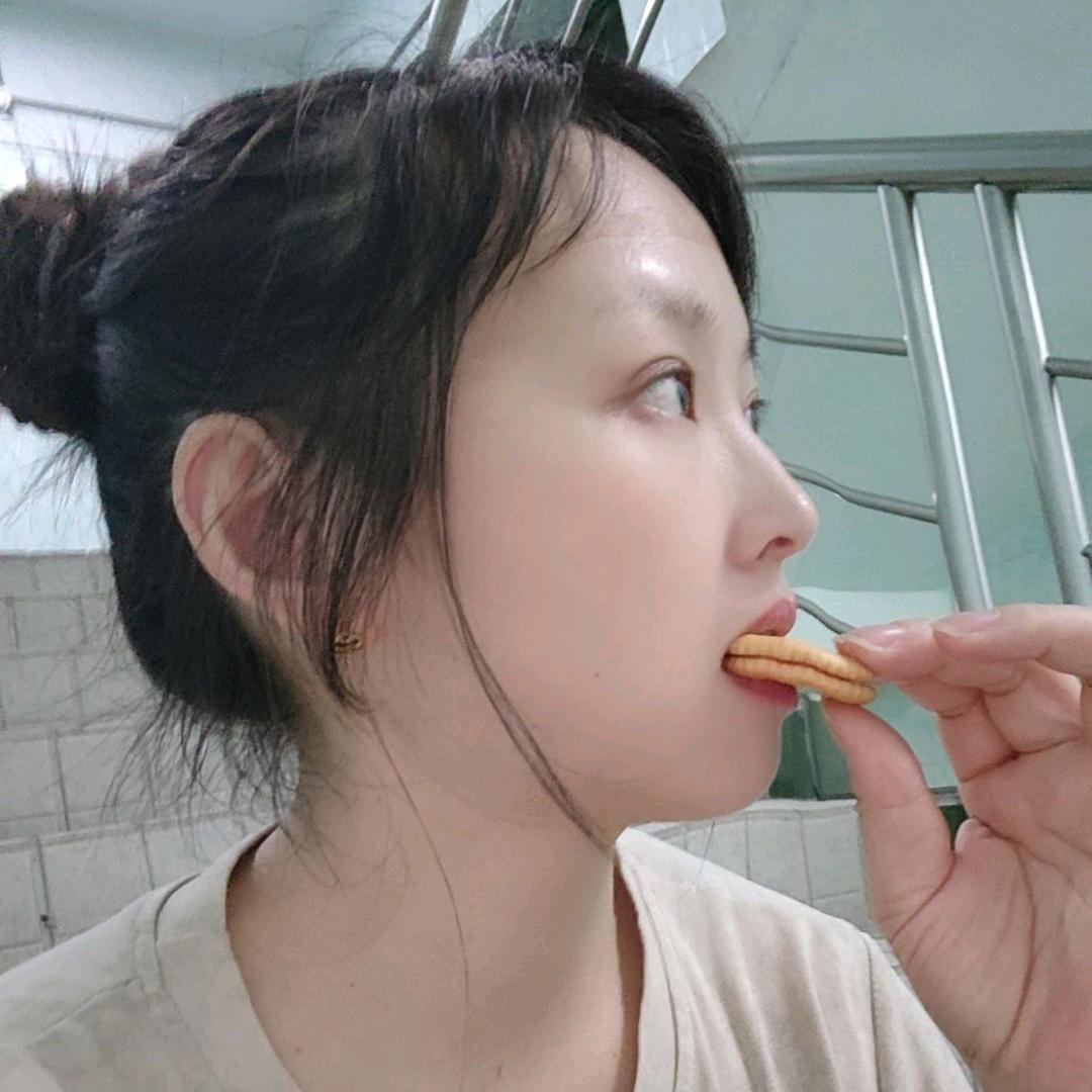 爱笑的兰兰