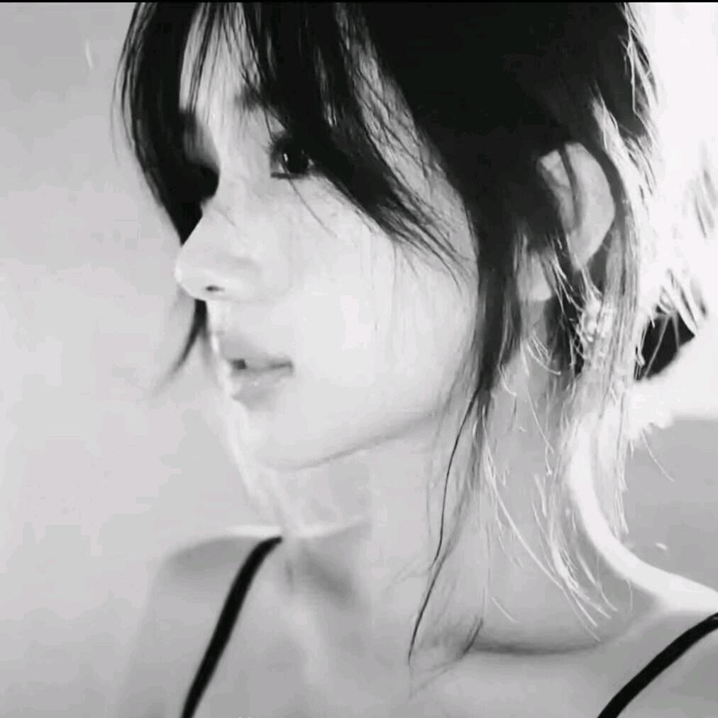 𝘼.