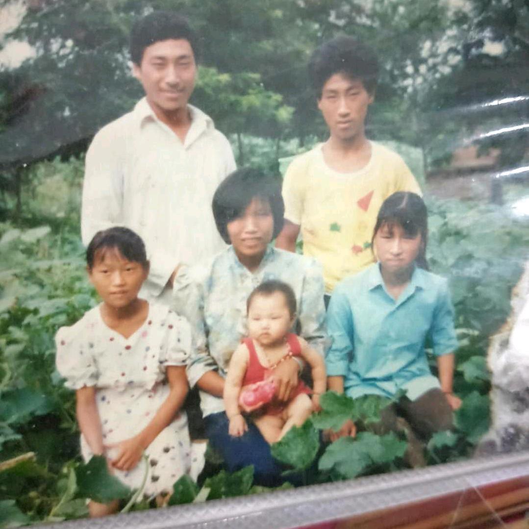 人精无友，水清无鱼