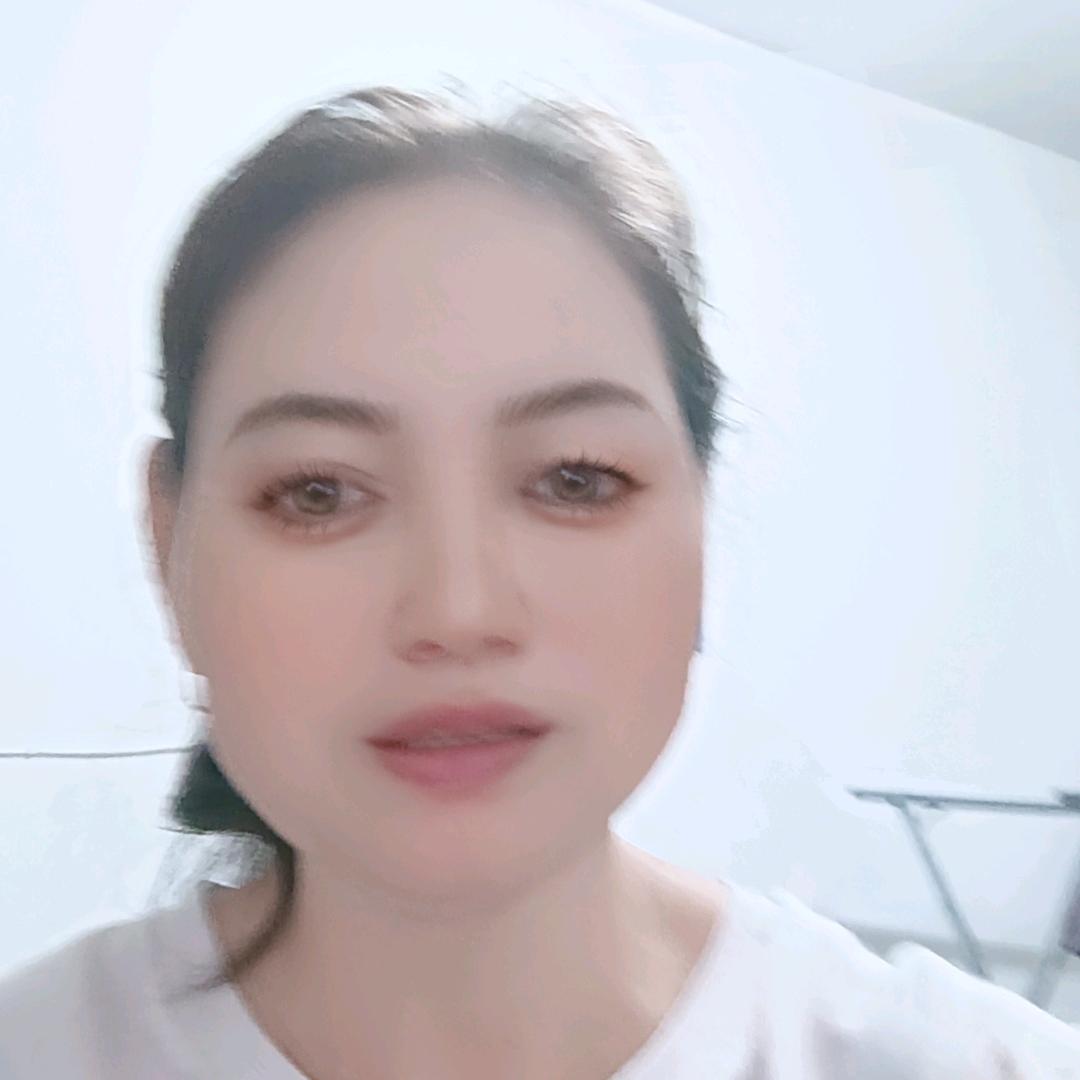 小霞