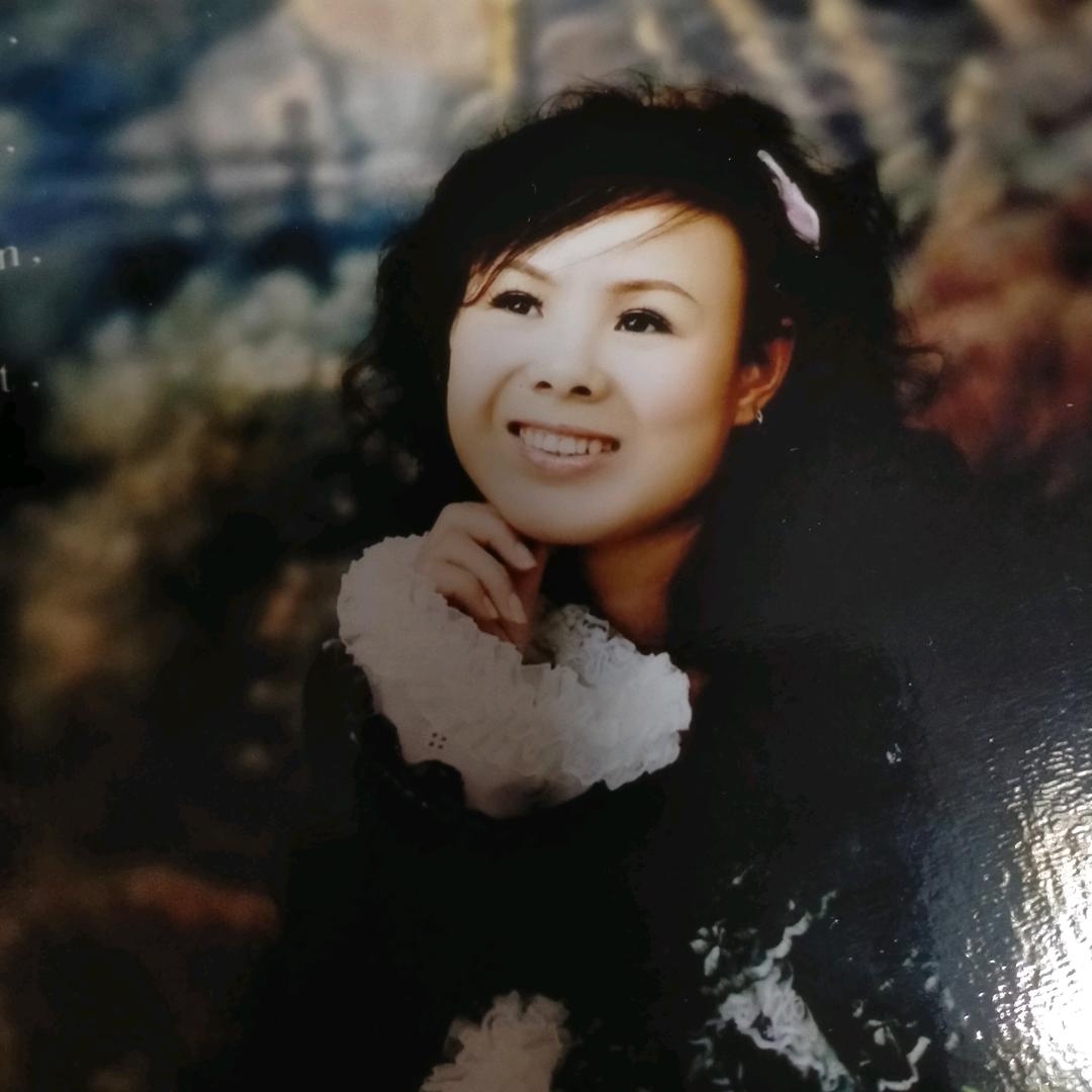 好运连连丽丽