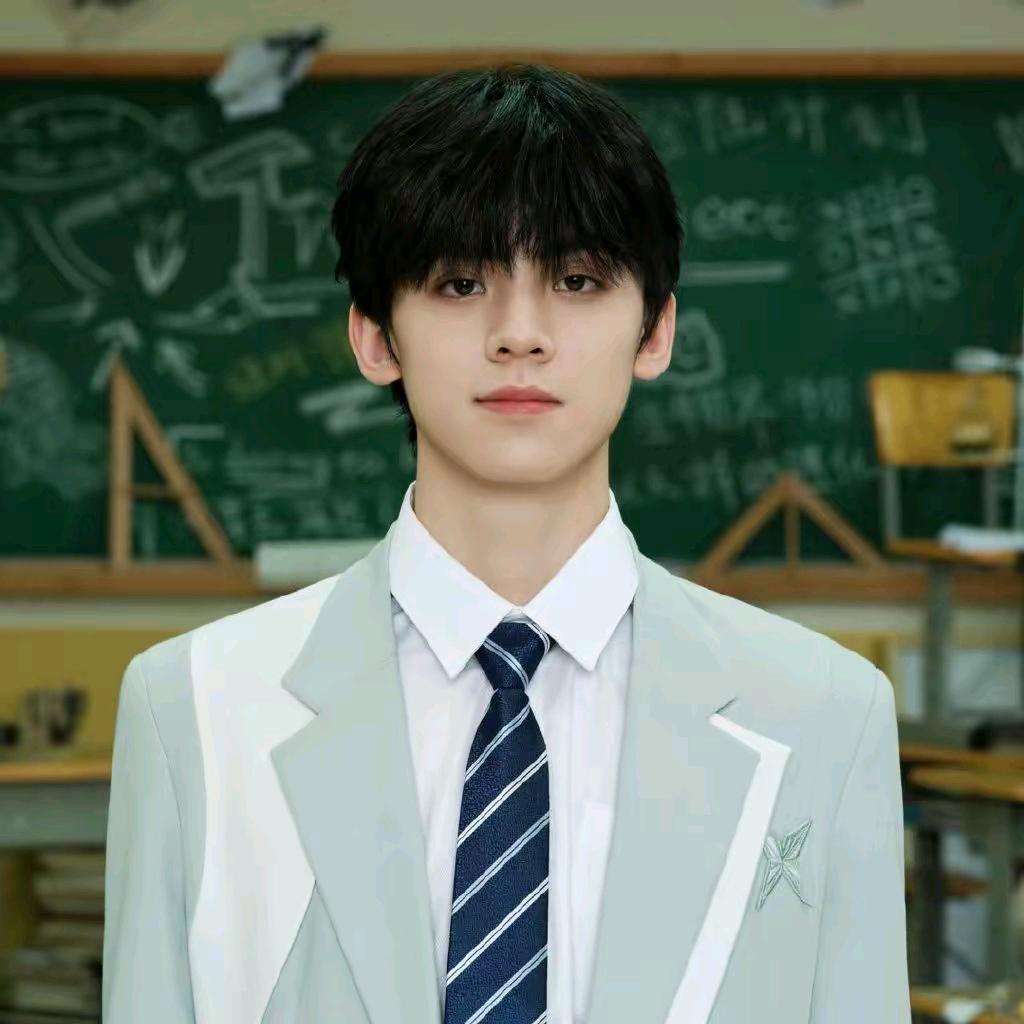 TOP登陆少年——左航