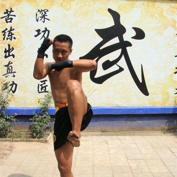 八三年拉菲