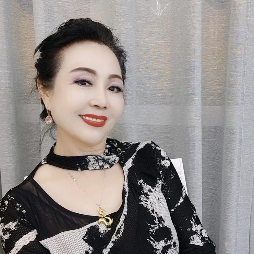 宫丽华