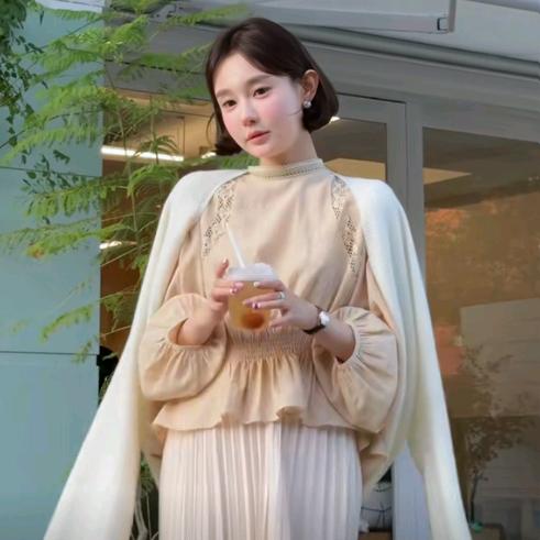 瓜瓜 ART ME-穿搭优选