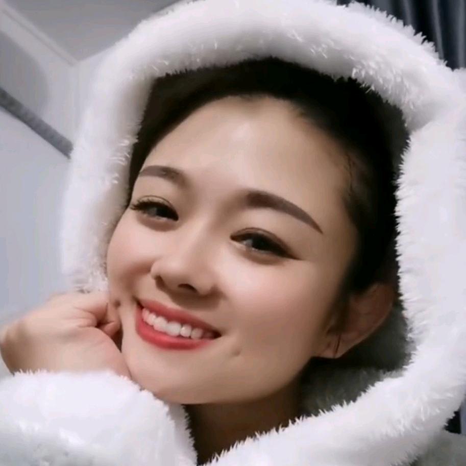 小芳（传媒演艺）