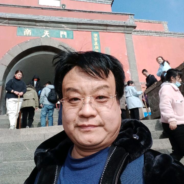 孝顺父母，平安是福