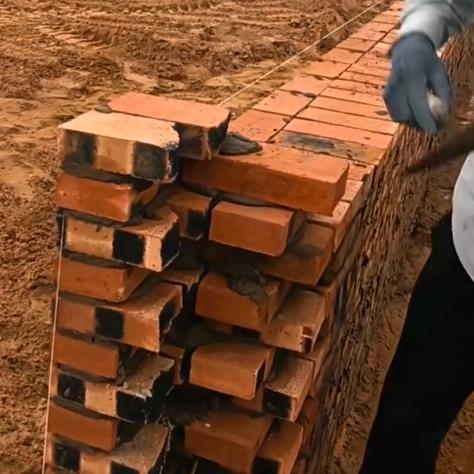 四处奔波去挣钱