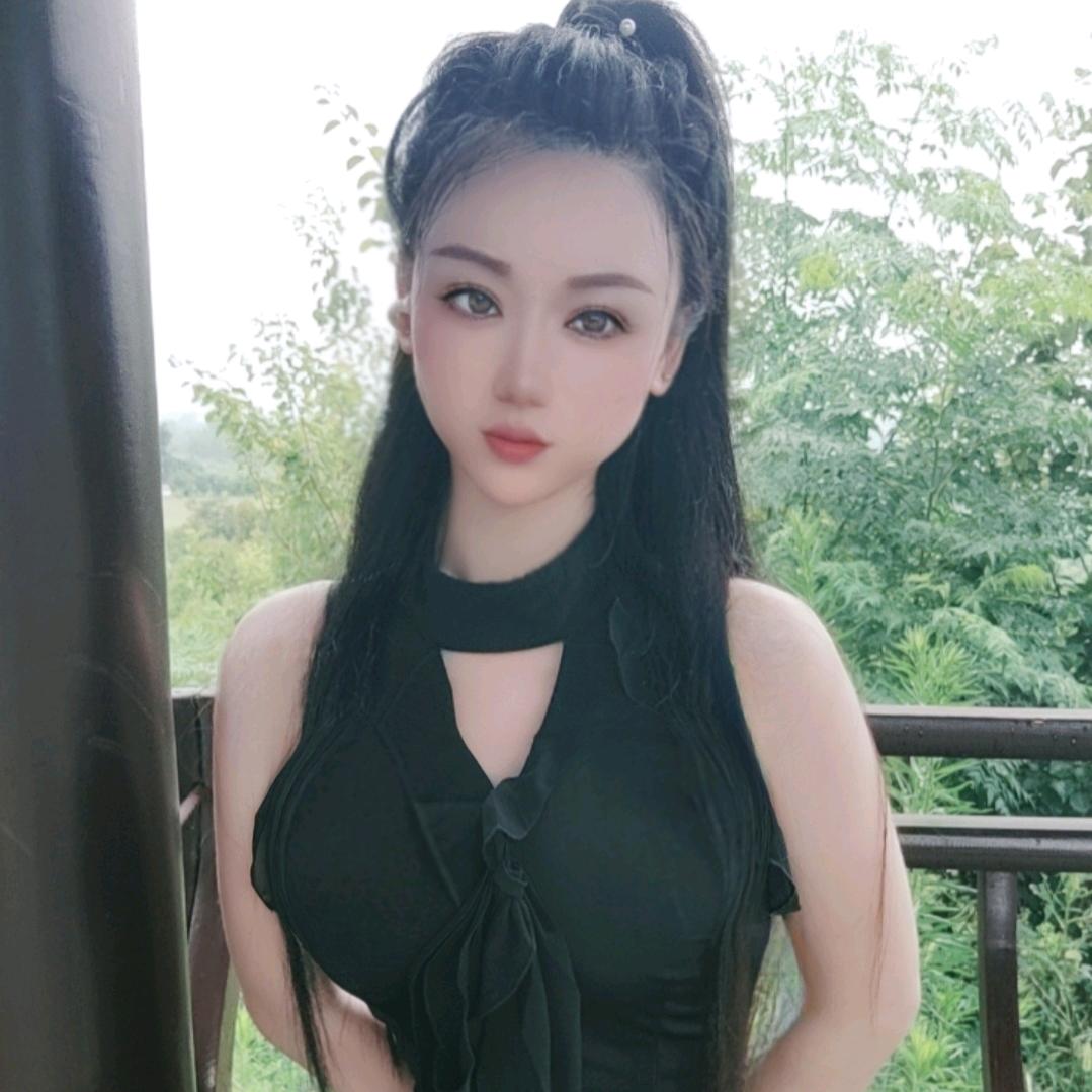 M宝儿⁹⁹