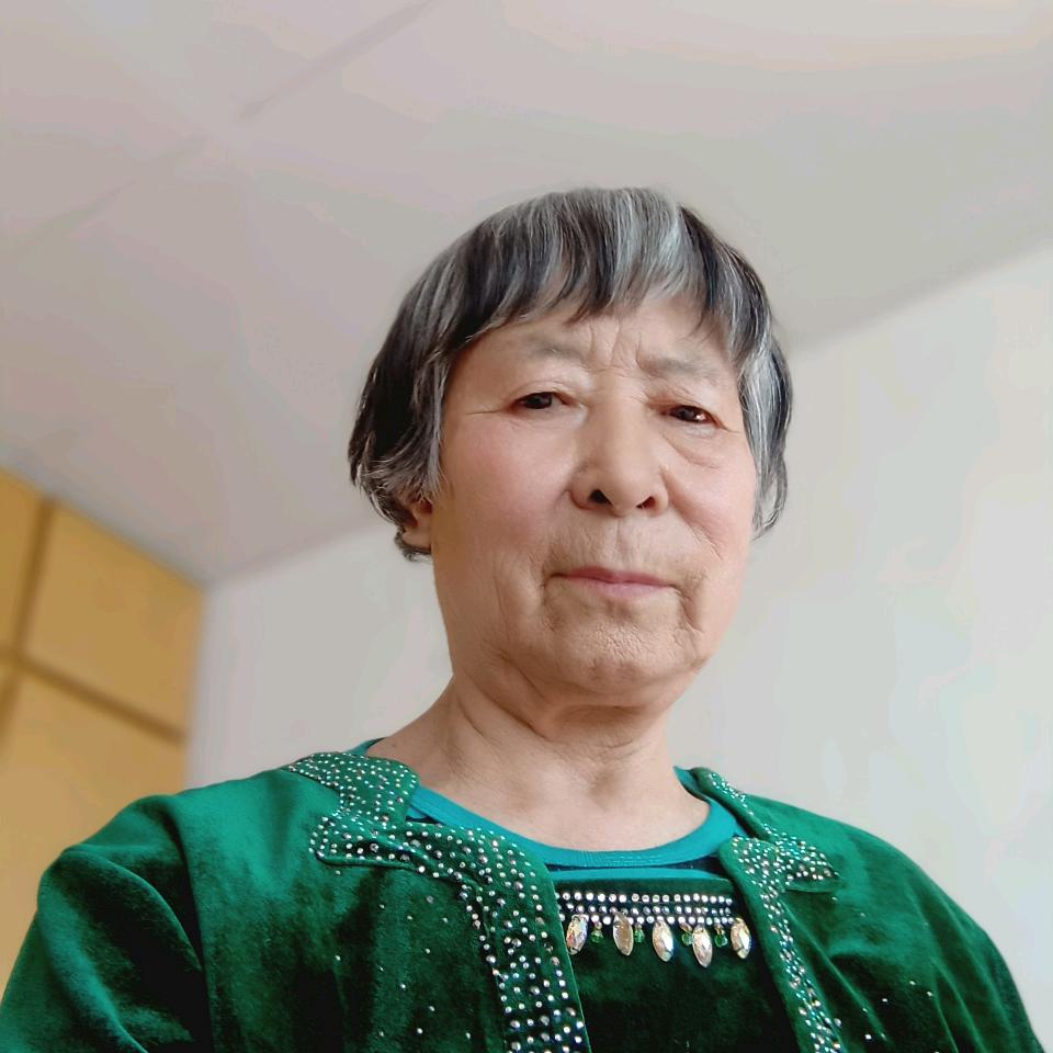 内蒙梁奶奶