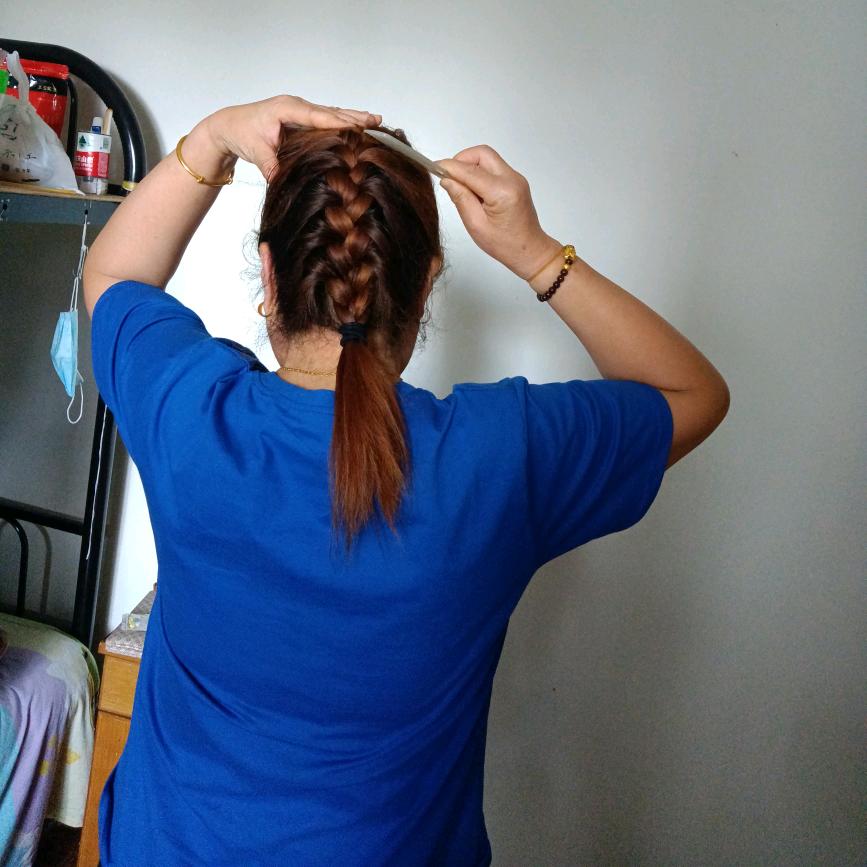 热爱生活，勤劳苦干，